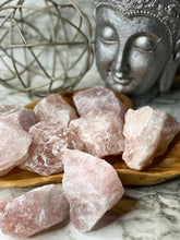 Load image into Gallery viewer, Rose Quartz Healing Crystal